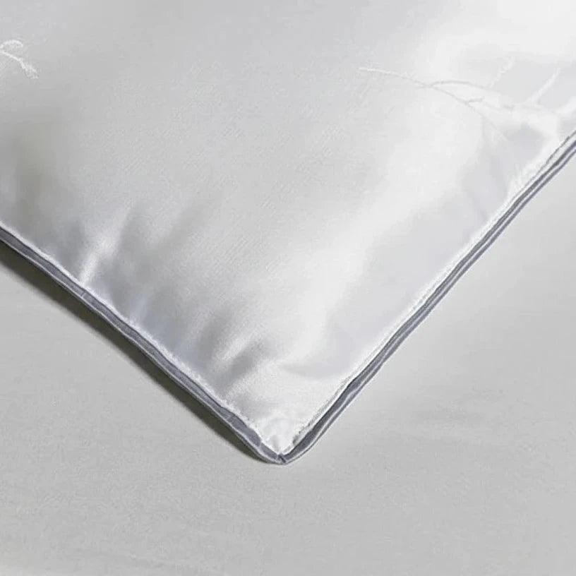 The Weight of Stillness™ Silk-Filled Quilt