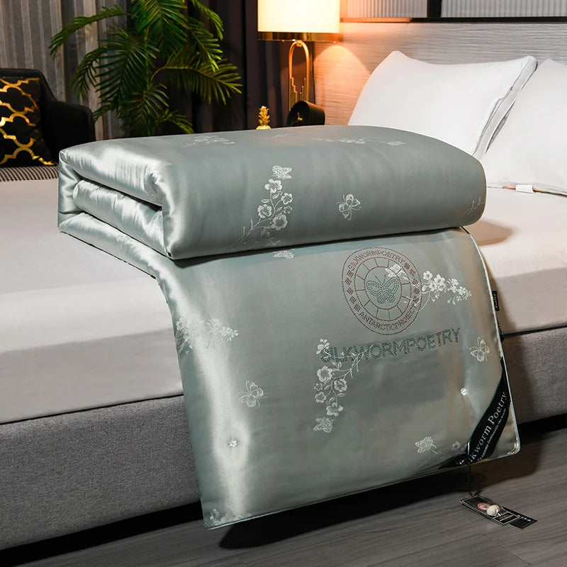 The Weight of Stillness™ Silk-Filled Quilt
